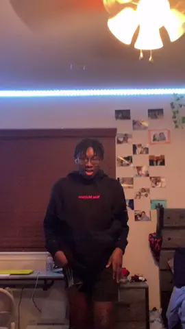 dc:@itsweezhoe 🧘🏾‍♂️ #foryou #dance