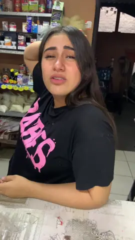 QUE PEDO CON LA DOÑA?🤓 mas contenido en Instagram: colenni_tv🥰 #colennitv #tiendita #humor #doñacolenni #comedia