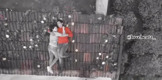 என் கண்ணீரிலும்உன் சிரிப்பைதான் தேடிப்பார்க்கிறேன் 💔 #tamilsong #neetholaindhaayo #tamilmovie #tamilcouple #tamilsadsong #tamilactors #tamilstatus