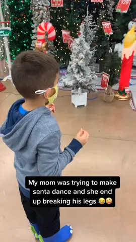 #OhNo #santa #santafail #santawithbrokenlegs #foryou #funny #ohnono