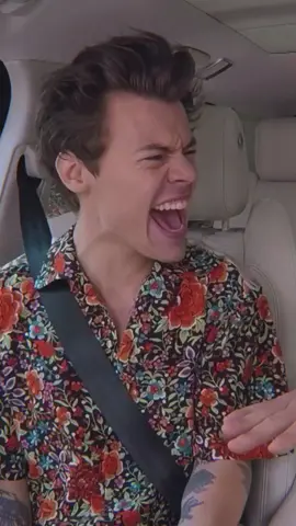 I want to do karaoke with harry so bad #harrystyles #jamescorden #carpoolkaraoke #fineline #tpwk #onedirection #latelate #foryoupage #foryou #fyp