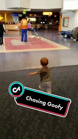 The full video of our little one chasing Goofy.  #disneykids #welovedisney #disneycharacters #disneylandresort  #disneybaby #disney