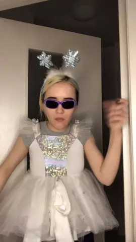 Братья, ловите родственников😂Сама обожаю эту тему💜