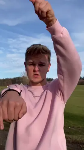 @charlidamelio killt mich. Wieso bekomme ich das nicht so smooth hin🤧 #fyp #foryoupage #dance