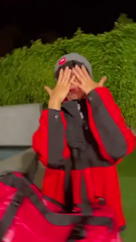 #RESET #ZipUpChallenge with @thenorthfaceofficial Purrrr it’s cold, link in bio #ad