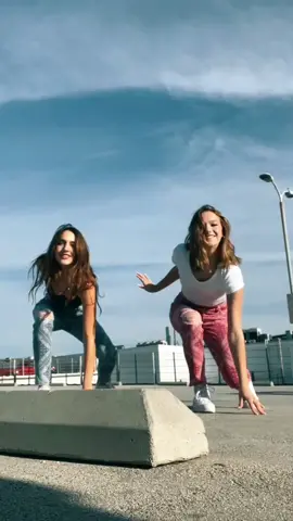@jaydenbartels teach me to dance pls🥺