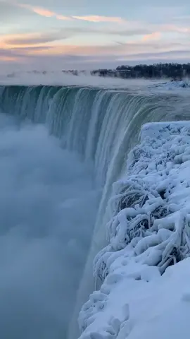 شلالات نياجرا 🥶😍🎥 @tylerlekki