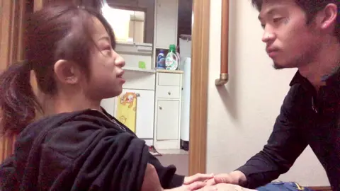 痛いのは嫌だからね！鼻舐めにしよーって言った本人は負けました笑#可愛い子 #桃太郎ゲーム