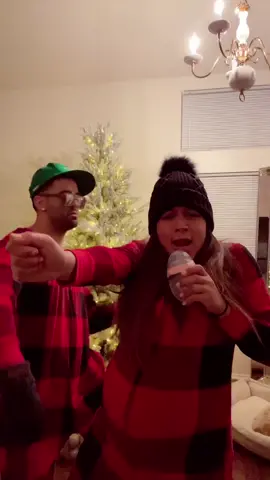 Happy Thanksgiving everyone!! #thanksgiving2020 #StayHome #GivingThanks #PreggoDance #LaBatidora #CouplesDance