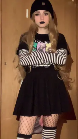 lowkey feel taiga would be emo if she was american. #taigacosplay #taigaaisaka #toradora #egirl #simp #uwu #kawaii