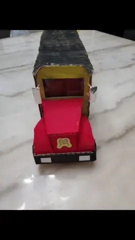 Stacy’s #School Project: #Schoolbus out of #recycled material! #daddyandme #preschool #artsandcrafts #schoolfromhome #DIY