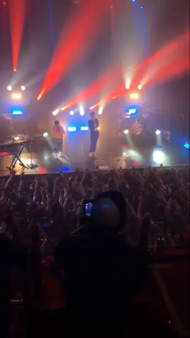second jack & jack show. @jackg #losangeles #concert #precovid #jackgilinsky #jackj