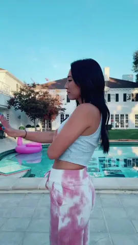 This is what friends are for 🥰 @deniesse_