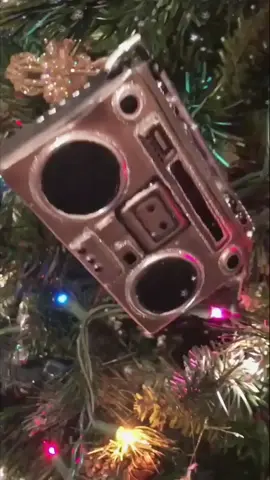 Ornament Dance Party #fyp #foryou #foryoupage #HappyHolidays #HolidayVibes #HolidayCountdown