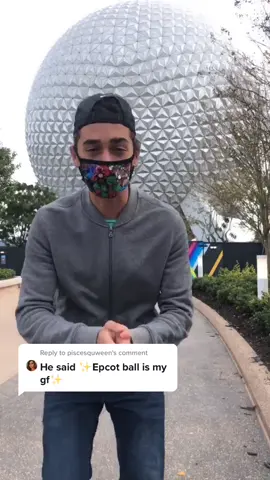 Reply to @piscesquween the prettiest girl 🙌🏼 #disney #disneyworld