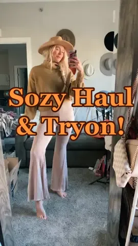 Flares back and I’m hear for it! #sozy #sozysquad #comfyoutfits #comfyclothes #hauls #tryonhaul