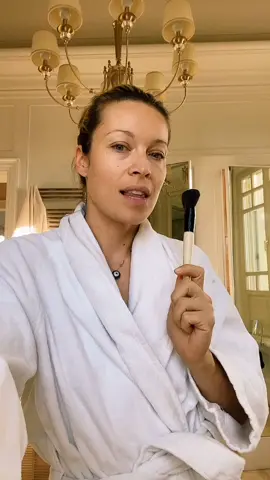 Quick make up💄in quarantine life#fyp#foryoupage#loveit#amazing#fun##funny #quarantinelife