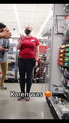 Karen got BIG MAD 😡 #karen #mad #fakeemployee #prank