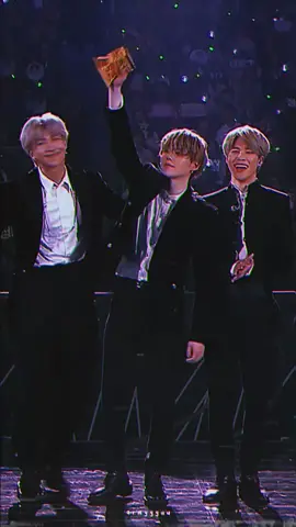 2016-2020.🤧 #btsmamaartistoftheyear