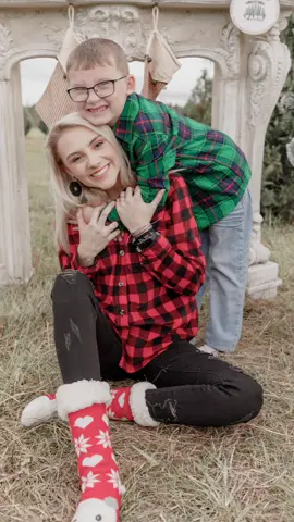 #greenscreen soooooo follow me on instagram🤪 #SelfImprovement #selenanetflix #REMDreamCheck #photography #fyp #foryoupage #photoshop #lightroom