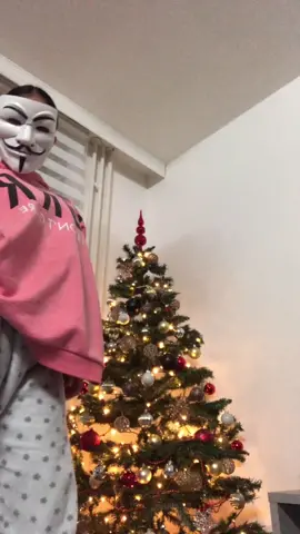 HOE LAAT KIJKEN JULLIE DEZE VIDEO    HET IS NU 20:51 🌸✨🌸. #fy #foryou #foryoupage #KerstInHuis #viral #fypシ #foryoupageofficiall #anongirl 😂😂