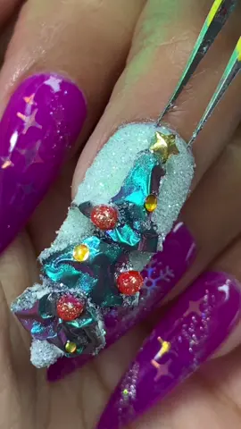 Mrs. Grinch doing hot Girl Shh 🌲 #nailart #nails #satisfying
