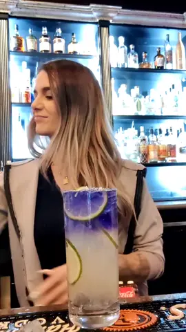 🍹🍸#HolidayCrafts #bartender #CancelTheNoise #UpTheBeat #cocktails #fyp #bar #server #bartending #nightlife #gin #empress #limes #drinks #foryoupage