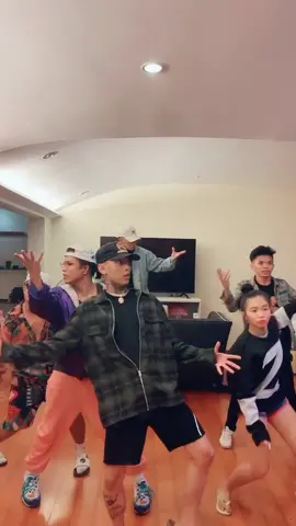 ORBZ 🔥@zyra.ronatay @eyylaann @jrawwmtattoo @cedieboy012095 @freshbreed14