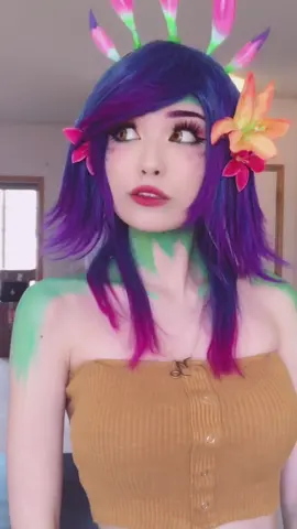 hiii i’ve been posting more frequently cus finals have been over 💞🌱🌸🌼 #neekocosplay#neeko#leagueoflegends#leagueoflegendscosplay