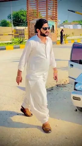 M akely phirta hoon😍😍#foryoupage#msindhi❤️ #itsgalapathan #chamber_wale #💕💕💕