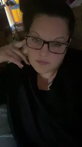 Let me sit my fat ass on this couch and watch tv! #fyp #fatgirlshit #hotgirl #MakeItMagical #