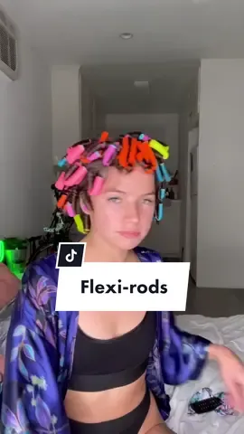 flexi-rods on straight hair 🥰 #hairtutorialsvideo #hairtutorials #hairtutorial #flexirod #flexirods #flexirod #curlyhairstyles #curlyhairtutorial