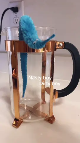 W oerm B̷̬̝̗̻̲̗͊̈́͐͗ą̷̻̽̾̂͝͝ṫ̶̡̤̬̤͍́̚h̷̟͚̍ #wormonastring #worm #wormonastringcult #fyp  #VivaCleanHacks