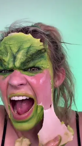 It’s the ✨pain✨ for me... follow for me sfx makeup removals #makeupartist #makeupfails #takeoffmymakeup