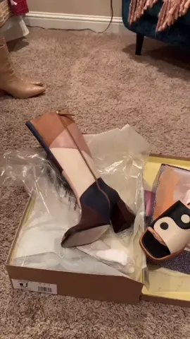 I’ll wear one of each at the same time I don’t even care #fashiontiktok #dailyfashionfinds #unboxing