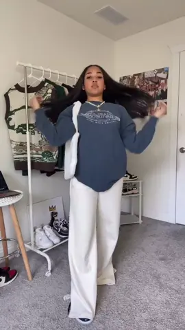 Styling my new pieces from @sumbaeclothing #sumbaesquad #sumbaeclothing 🤍🙌🏽 check them out for sustainable streetwear items!! #fashion #OOTD #fits