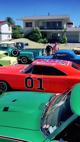 Pick your favorite!! 🤩 #fyp #foryou #musclecars #carmeet #1970 #oldschool