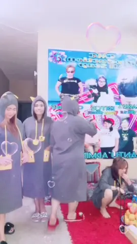 Ibu dan anak