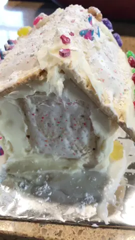 When you tell your 4 year old she can eat the candy on her gingerbread house! 🤣🤣 #poptartgingerbreadhouse