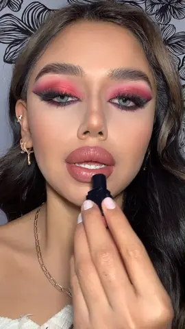 Final inesperado 🤍#fyp #makeuptutorials #ttdeye