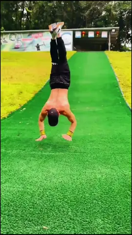 Burn fat#bodybuilding #Fitness #fyp #strong #foryou #tiktok #sports #exercise #body