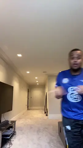 Randomly go on tik tok and see my dance ‘The Frankenstein’ has gone viral again. Lemme remind you how to really do it 😂🤝 #foryou #foryoupage