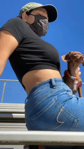 Moms with stretch marks can be hot to 🥵 #posingtips #fyp #fashiontiktok  #WhatILearned #greenscreen