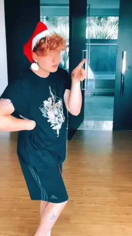 Fique dentro de casa , se você sair na rua , você vai pegar o vírus letal , vc pode fica sarrando 24 horas por dia #fyp #virus #fyyyyyyyyyyyyyy #fy