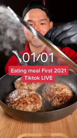 あけましておめでとうございます🌅Happy New year🎉#2021年初投稿 #food#おうちごはん #お家ご飯 #モッパン#咀嚼音#咀嚼音注意 #食べる#大食い#食テロ#肉テロ#eating #FoodTok#ohnono #fyp