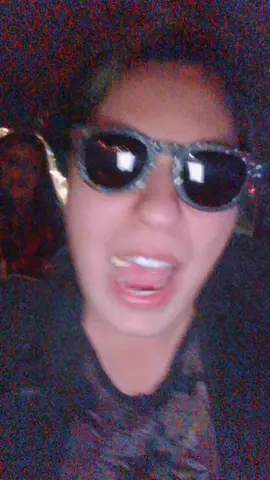 That One Time I was in vegas with @isabellabronzen @carrington143 @sebastiantopete & they sang #Halsey #livewithoutme