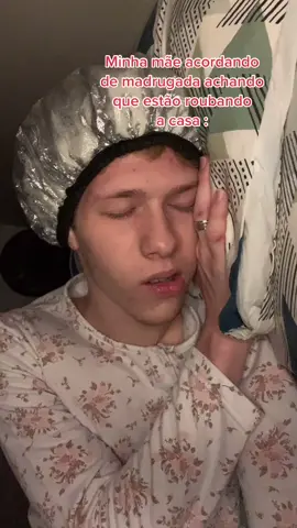 A gente sempre faz aquele banquete de madrugada kkkkkk #viral #tiktokbrasil #comedia #irmaos #humorbr