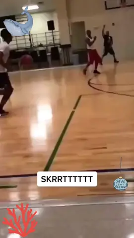 #stitch with @breakanklesdaily  Haha if you know #andrenickatina #killawhale #whale #savetheocean #basketball #fyp #foryou