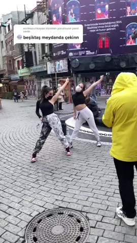 VEE SOKAKTA DANS 2 YAYINDAA!⭐️ Youtube kanalıma profilimden ulaşabilirsinizz yorumların hepsi kalplenicekk❤️ @gulsahalan