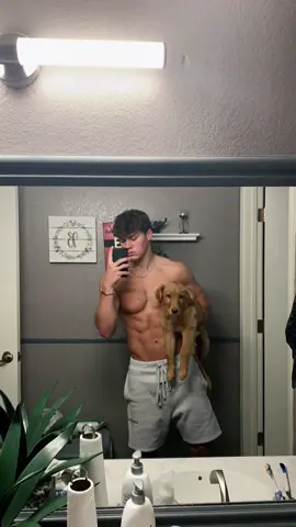 those half-face selfies hit back in middle school😩